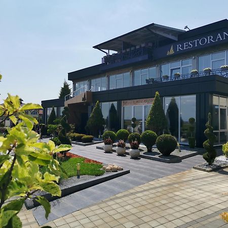 Hotel Euforia Lounge Šabac Extérieur photo