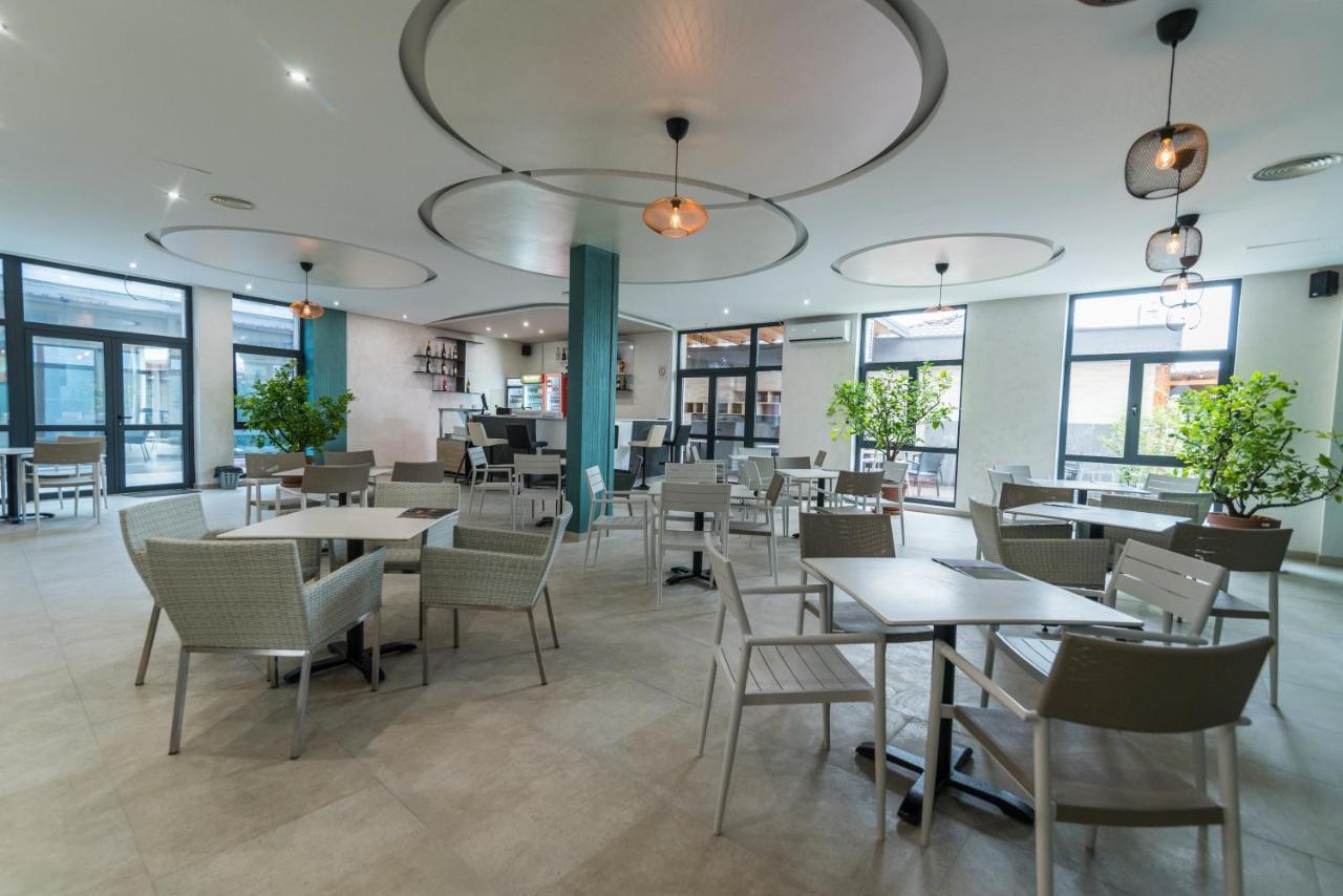 Hotel Euforia Lounge Šabac Extérieur photo